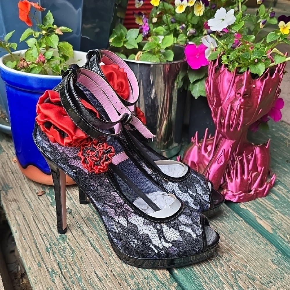 🖤Leg Avenue Lace Heels 🌹 Interchangeable Flowers | Size 7 | Burlesque